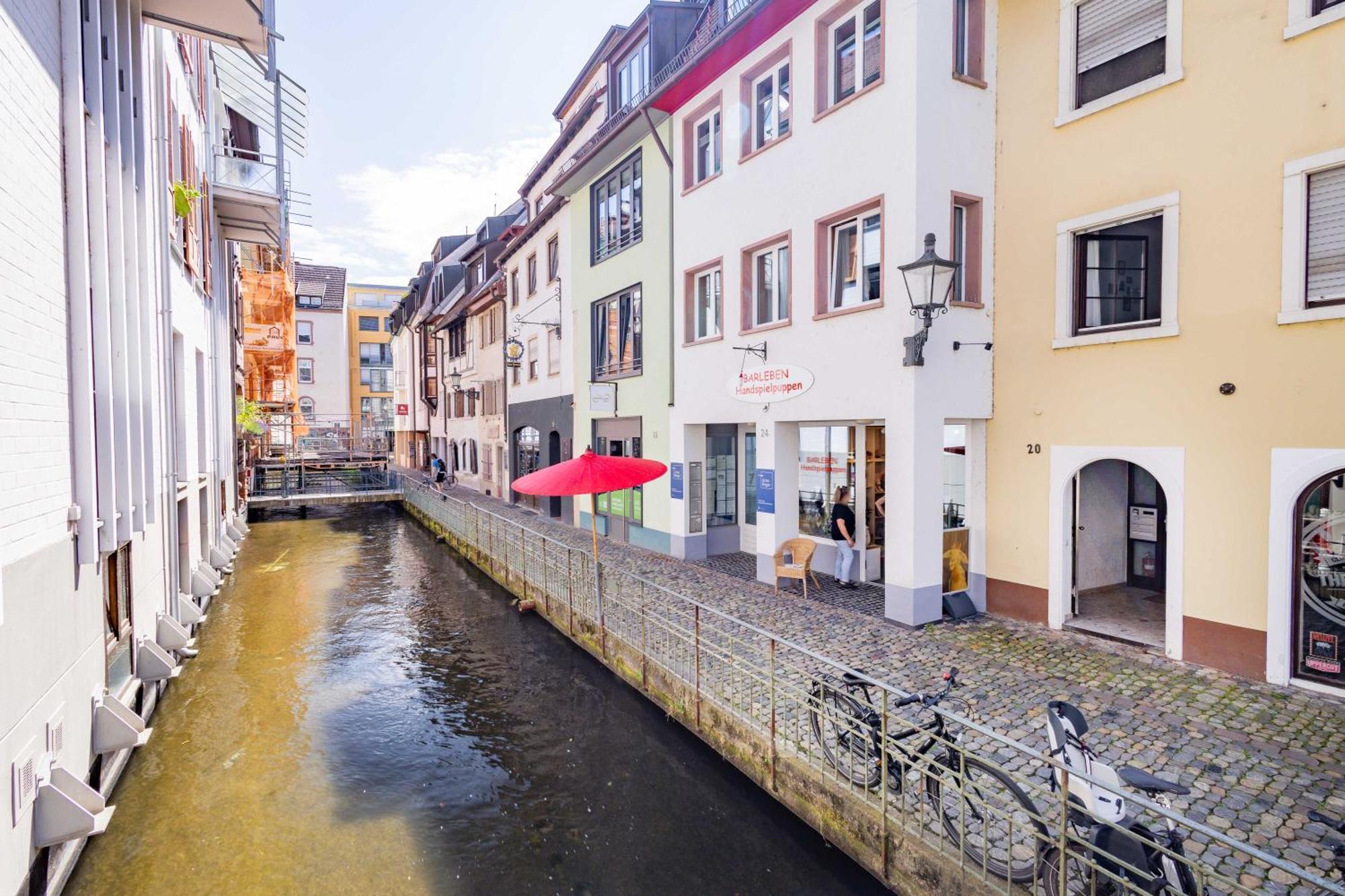 Altstadtwohnung Klein Venedig * Freiburg im Breisgau